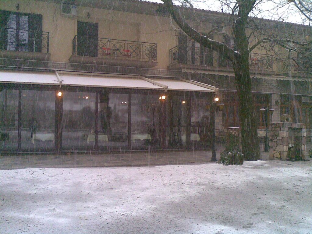 Hani Zemenou Arachova Exterior foto