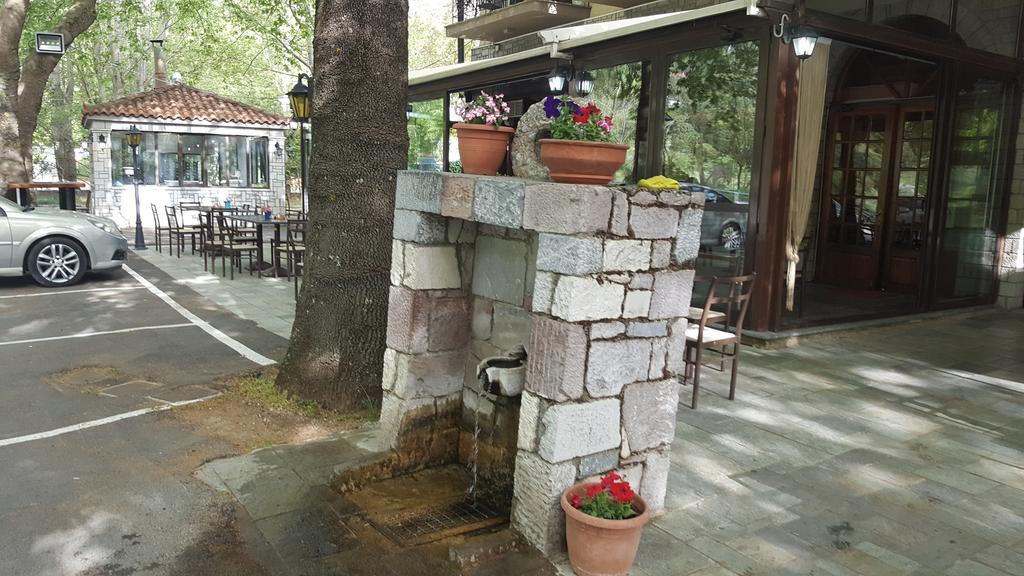 Hani Zemenou Arachova Exterior foto