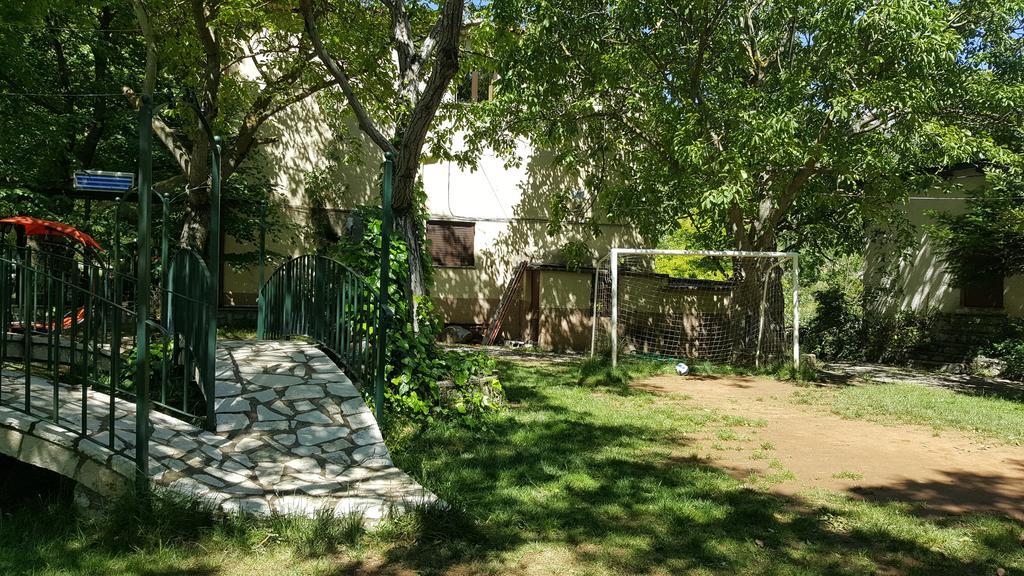 Hani Zemenou Arachova Exterior foto